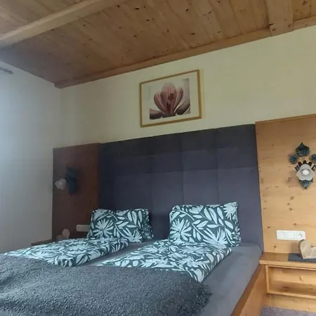 Maurerhof Farm stay *